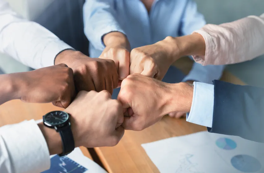 強力な業界ネットワーク